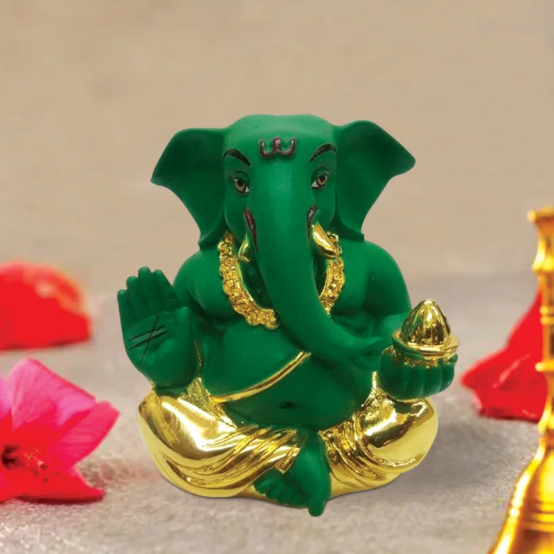 Gold/Silver Plated Ganesha Beautiful Green Ganesha for Car Dashboard I Giting Home Decor Showpiece and Gifts by HomeDecorKart and Karigaari India