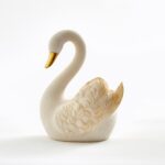 Luxury Swan Figurines Set Romantic Decor - Karigaari India Aesthetic Home Decor