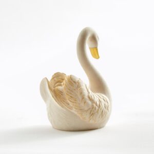 Luxury Swan Figurines Set Romantic Decor - Karigaari India Aesthetic Home Decor
