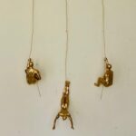 Elegant Resin Gold Climber Trio Decor - Karigaari India Aesthetic Home Decor