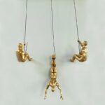 Elegant Resin Gold Climber Trio Decor - Karigaari India Aesthetic Home Decor