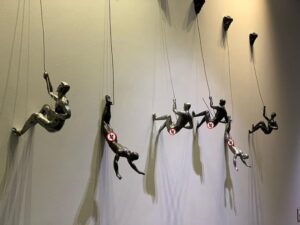 Modern Resin Wall Climber Sculpture Set - Karigaari India Aesthetic Home Decor
