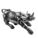 Silver Charging Bull Resin Statue - Powerful Decor - Karigaari India Aesthetic Home Decor