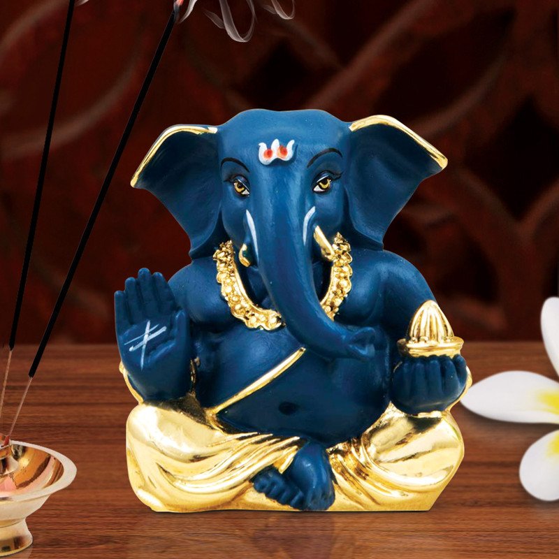 Elegant Regal Blue Ganesha Figure Heavenly Tranquility Car Dashboard Auspiciousness Modern Ornament 3 Regal Blue Ganesha Idol - Divine Tranquility & Car Dashboard Auspiciousness - Karigaari India Aesthetic Home Decor
