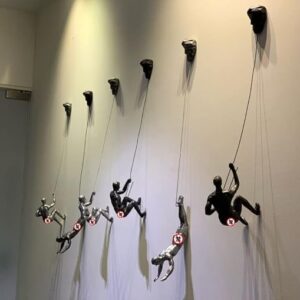 Modern Resin Wall Climber Sculpture Set - Karigaari India Aesthetic Home Decor
