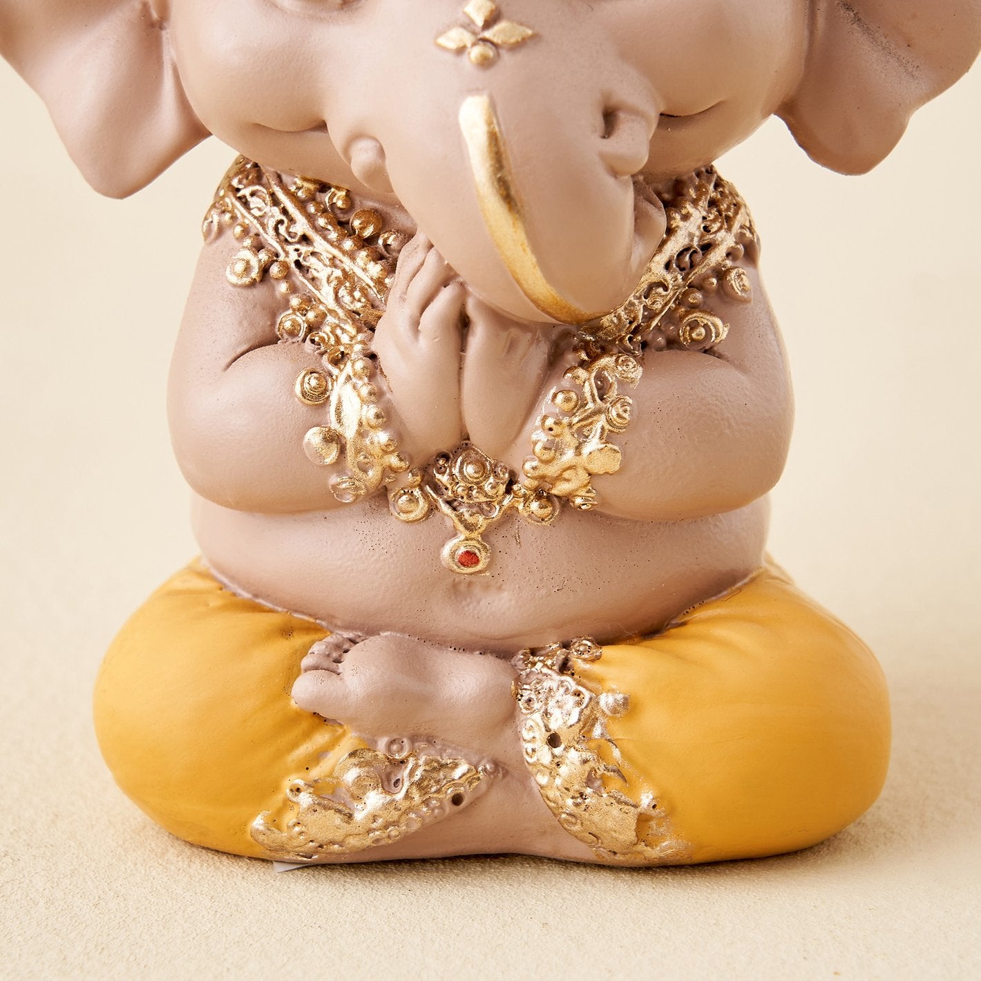 Unique Namaste Ganesha Figurine Invite Grace Gratitude Good Vibes Stylish Accent 4 Namaste Ganesha Idol – Invite Grace, Gratitude & Good Vibes - Karigaari India Aesthetic Home Decor